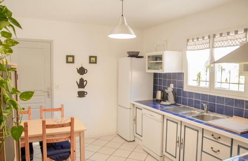 Bagnols-en-Foret House | One-storey villa with air conditioning and pool