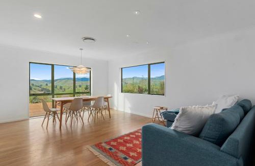 Wakefield House | One Two Eight - Richmond Holiday Home