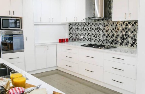 Mulwala House | ONE weekend left for 2025. October 16th-20th. Be quick or miss out!