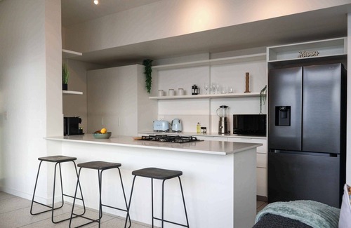 Schotsche Kloof Apartment | ONE26 ON M - Fluent Serviced Apartments