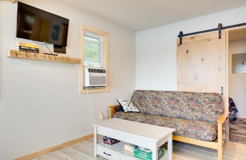 Harshaw House | Oneida County Cabin with Private Dock and Rowboat!