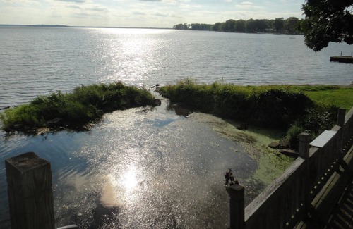 Constantia House | Oneida Lake-Private sleeps six brand new ac in brms - 20 MILES N OF SYRACUSE
