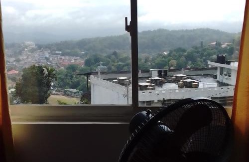 Kandy House | OneView Chalet
