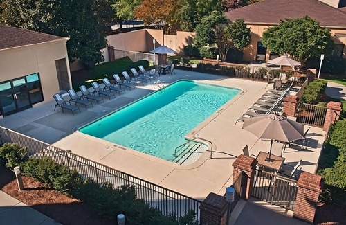 Morrisville Hotel | Only 10 Mins to Marbles Kids Museum! Pool, Pet-friendly, Free Shuttle Service!