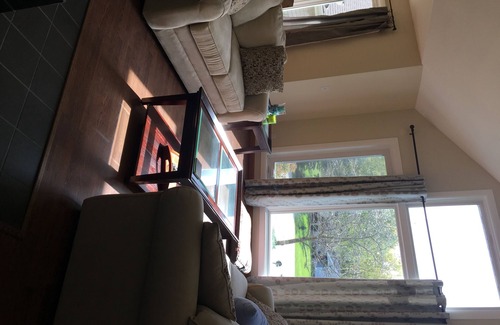Merton House | Only 30 minutes from Milwaukee!