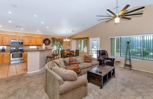 South Mountain House | Only Minutes from Downtown Phoenix, the Airport and Sports Stadiums