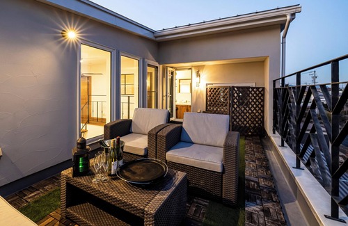 Inuyama House | Only one villa per day for one group｜Max 8 people｜10 min. walk from the station 【Antiques Inuyama】A higher grade of accommodation in Nagoya and Gifu.