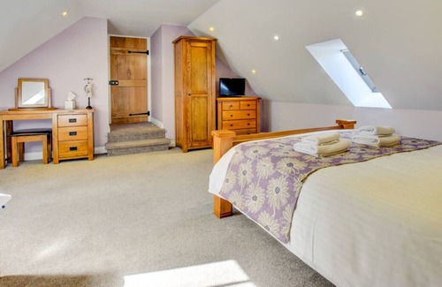 Trecastle House | Onnen Fawr Barn in the beautiful Brecon