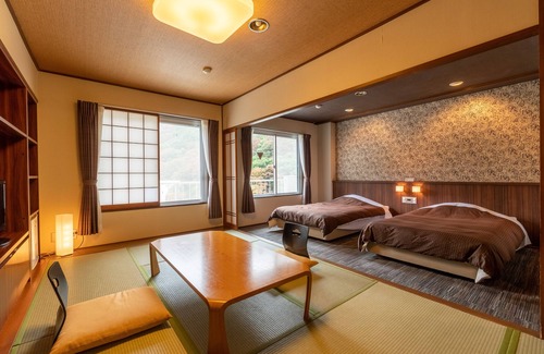Aizuwakamatsu Hotel | Ooedo Onsen Monogatari Higashiyama Grand Hotel