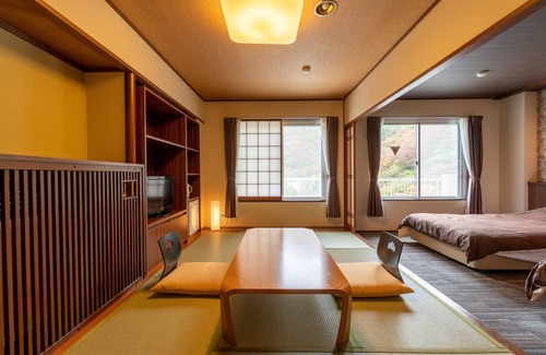 Aizuwakamatsu Hotel | Ooedo Onsen Monogatari Higashiyama Grand Hotel
