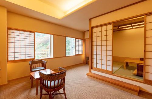 Aizuwakamatsu Hotel | Ooedo Onsen Monogatari Higashiyama Grand Hotel