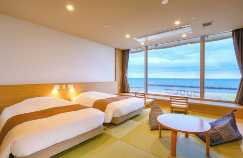 Senamionsen Hotel | Ooedo Onsen Monogatari Premium Shiomiso