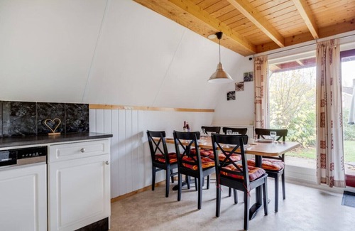 Zwiggelte House | Ooievaar I Bungalow met grote tuin