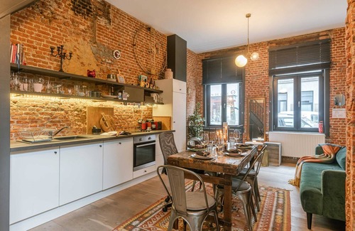 South Antwerp Apartment | Oom-BEANTLAMB330001 S