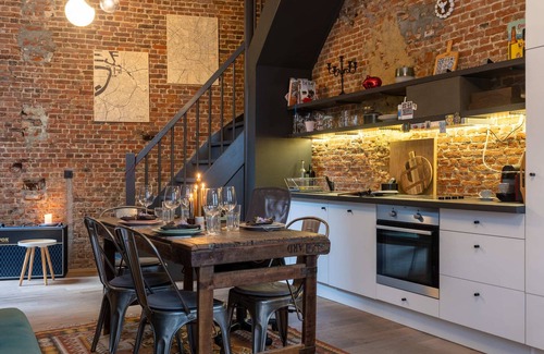 South Antwerp Apartment | Oom-BEANTLAMB330001 S