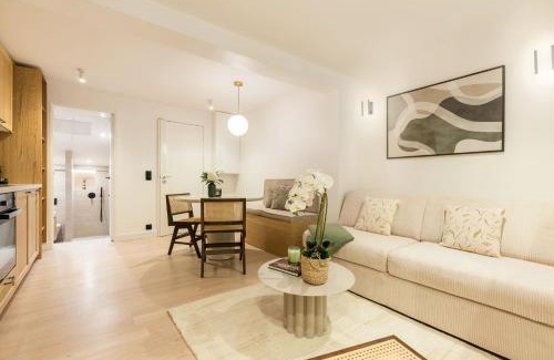 Quartier du Faubourg-Montmartre Apartment | Opéra - Elégant appartement - Haystia