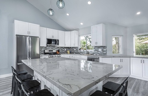 Aviara House | OPEN 9-28 to 30! Pool, Spa, Pets Ok, Remodeled Beachy Lagoon Getaway!