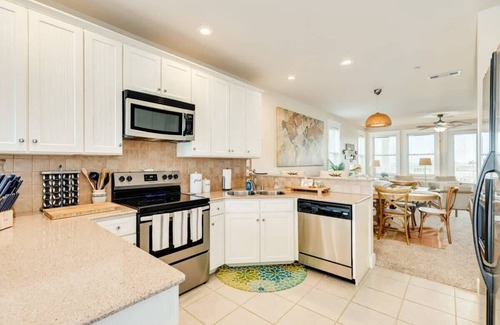 Red Fish Cove Condo | Open Airy Beautiful - Ocean AND Bay Views!