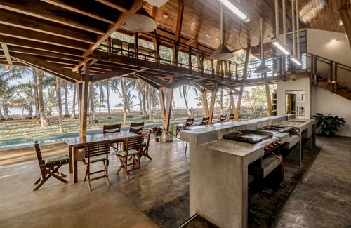 Javilla House | Open, dog-friendly, beachfront house with a private pool, pool spa, & WiFi