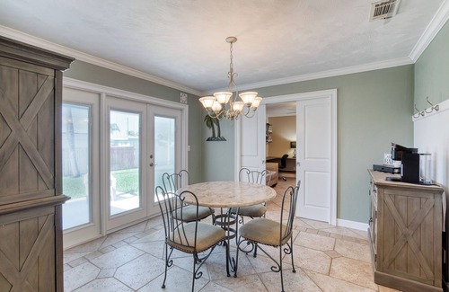 Ormond Beach Plaza House | OPEN Ormond Beach access-A1A project has not blocked our street access to ocean!