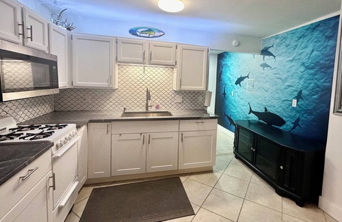 Sands House | Open water view, boat dockage, 4 bedroom Home in Big Pine Key
