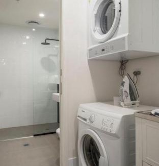 South Brisbane Apartment | Opera Apartments South Brisbane