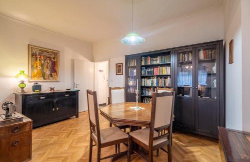 Oborishte Apartment | Opera