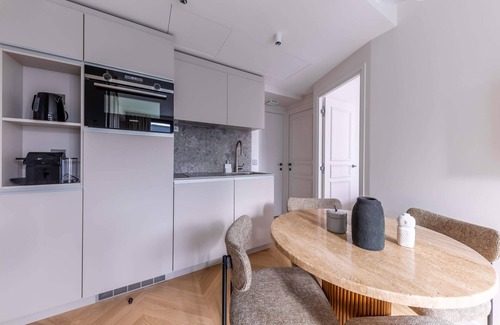 Chaussee-d'Antin Apartment | Opera - One Bedroom Balcony
