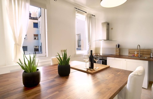 Wieden Apartment | OPERASTREET CITY CENTER 118m2 PREMIUM APARTMENT CITY CENTER