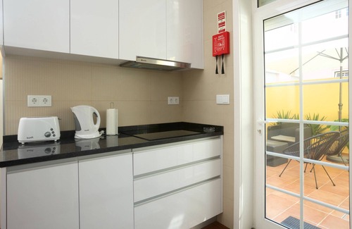 Lordelo do Ouro e Massarelos Apartment | Oporto Yellow Villas 7