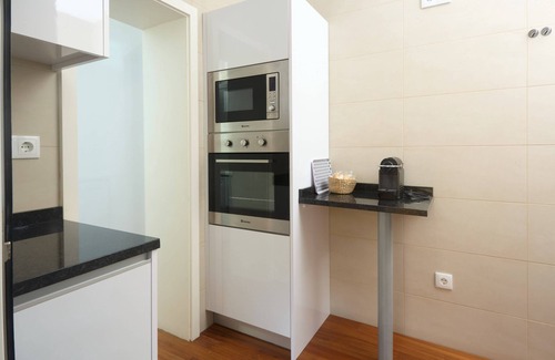 Lordelo do Ouro e Massarelos Apartment | Oporto Yellow Villas 7