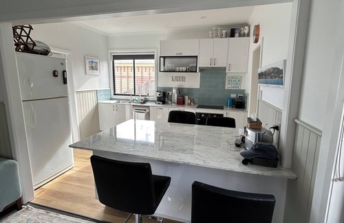 Opossum Bay House | Opossum Bay - On The Waters Edge