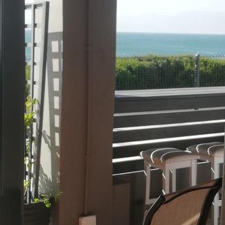 Gansbaai Apartment | Oppi Kus 35 Seafront