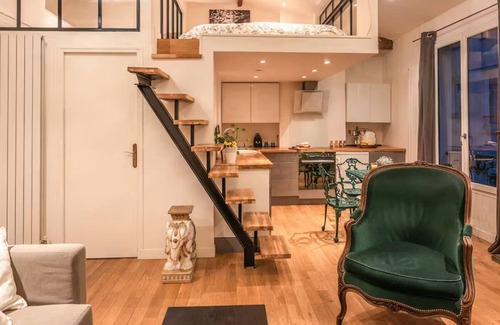 Arts-et-Metiers Apartment | OPULENCE WITH VINTAGE CHARM-A TIMELESS MARAIS CLASSIC