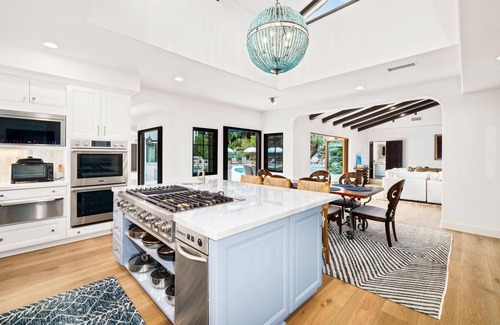 Hidden Valley Villa | Opulent La Jolla Beach Villa - Luxury by the Sea