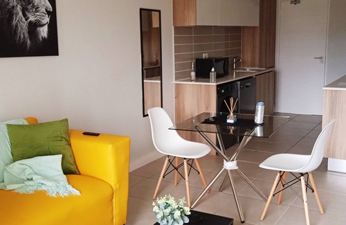 Greater Johannesburg Metropolitan Area House | Opuluxe ByJerryPurfz