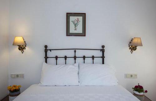 Ayvalik City Center Hotel | Opus 1910