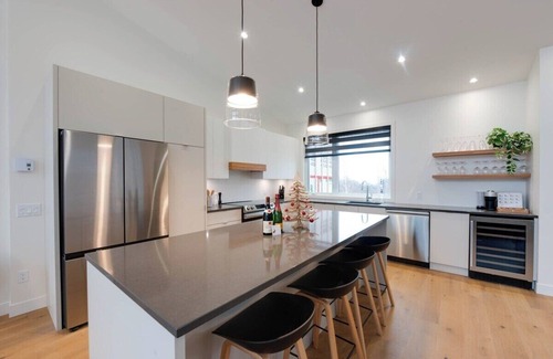 Beaupre Cottage | Orée 145 - Ski-in/ski-out for 10 people