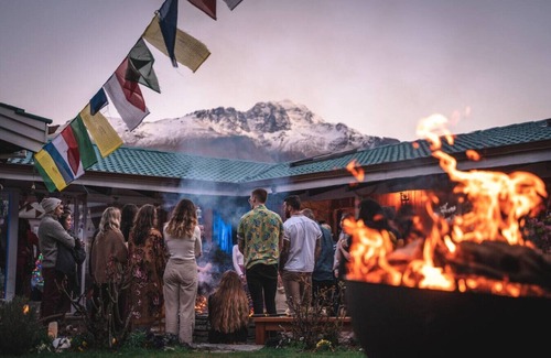 Sunshine Bay House | Ora° Retreat Koru Suite Mountain Escape