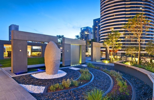 Broadbeach Apartment | Oracle 3 BRM Skyhomes /Sub Penthouses