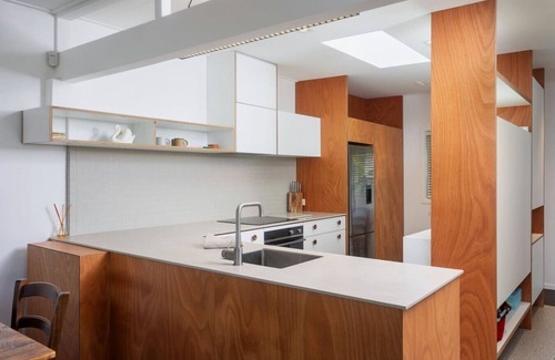 Orakei House | Orakei Gem: Relaxation & Comfort Await