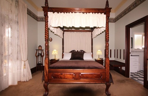 Lindisfarne House | Orana House