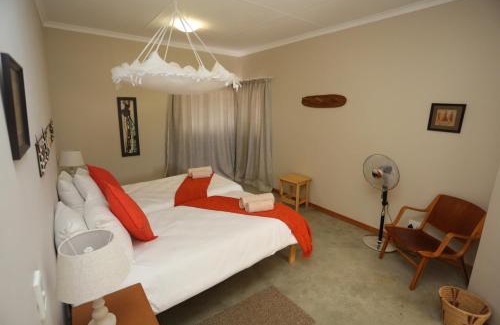 Aus Apartment | Orange House Self Catering