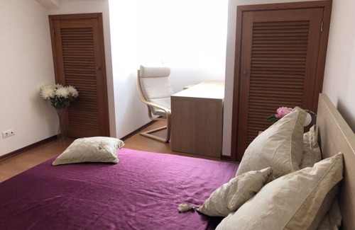 Malinha Villa | Orange Valley View Holiday Villa