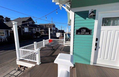 Seaside House | Orca Beach House Close to Beach