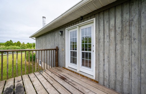 Tobermory House | Orchard Escape Tobermory on 1 acre!