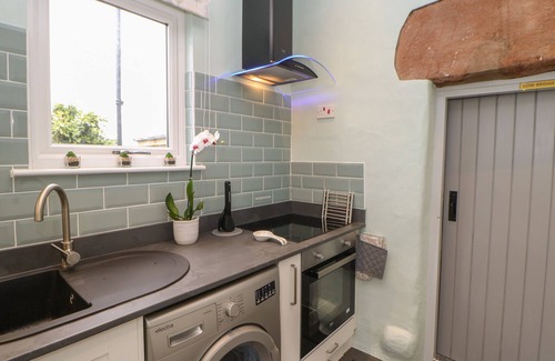 Appleby-in-Westmorland Cottage | ORCHARD COTTAGE, pet friendly in Appleby-In-Westmorland