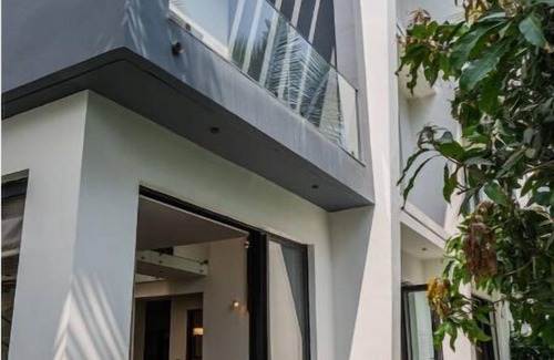 Nagoa Villa | Orchid 5BR Calangute Pvt Pool & Jacuzzi