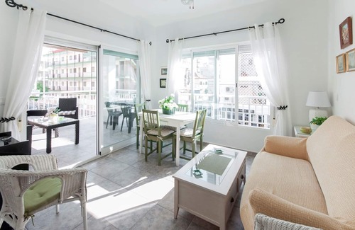 Grao de Gandia House | ORENETA - Airy and cosy apartment with coquettish terrace near the beach.