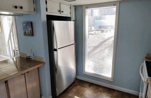 Oriental Cottage | Oriental Waterfront Cottage on Broad Creek!